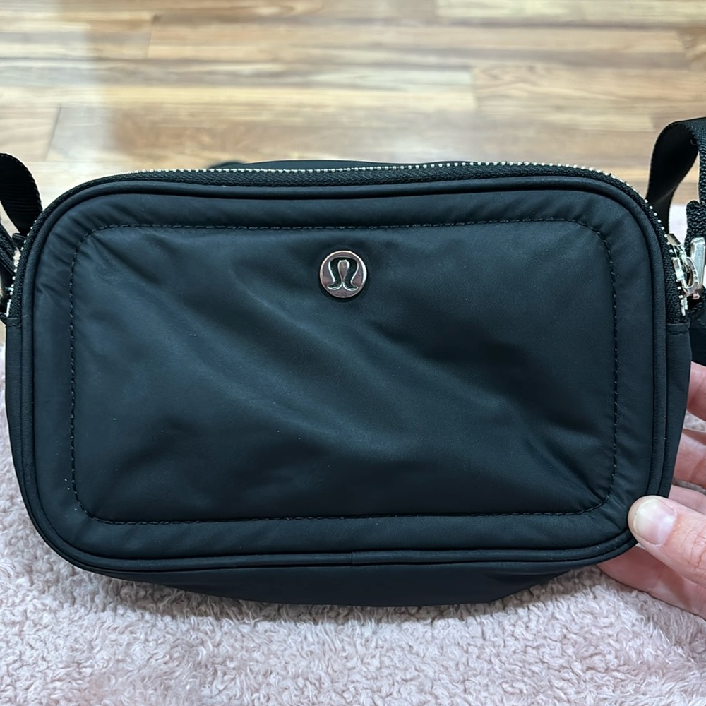 Lululemon Black Camera Bag